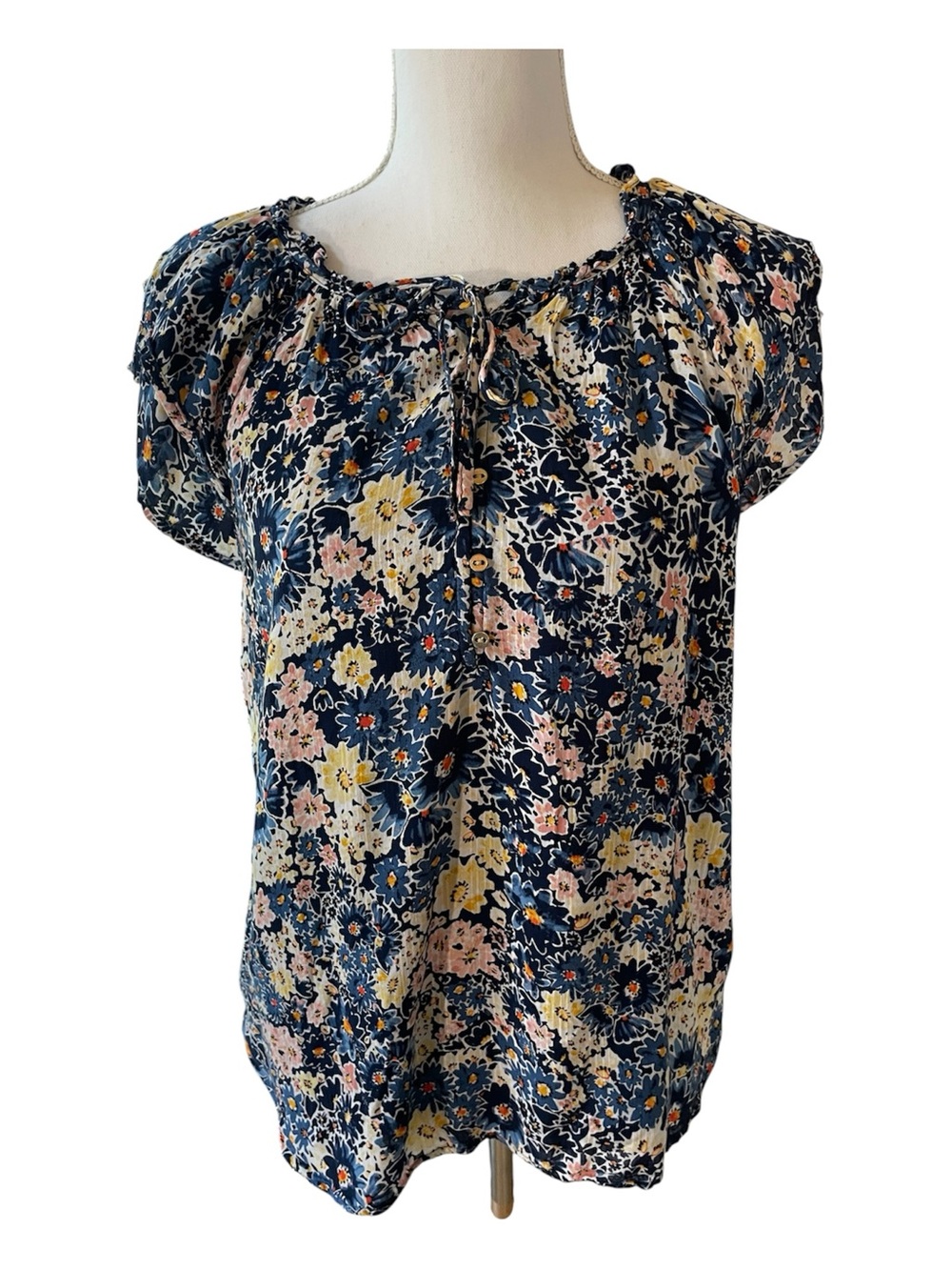 Loft Floral Short Sleeved Blouse. Size M